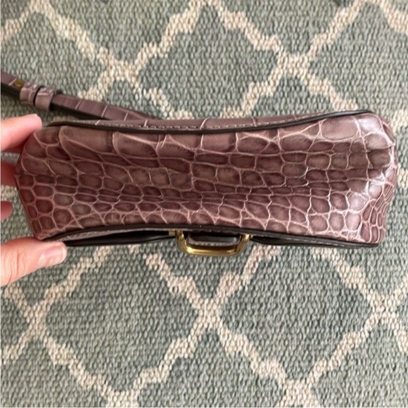 J. Crew Mauve Croc-Embossed Leather Crossbody Bag with Gold Hardware - Picture 9 of 16